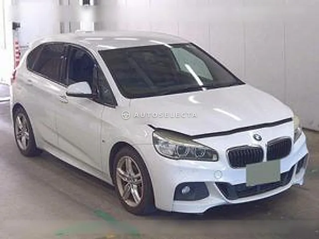 BMW 2 Series 2015, auction grade 3.5