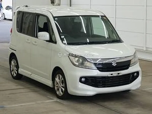 Suzuki Solio Bandit 2013, auction grade RA