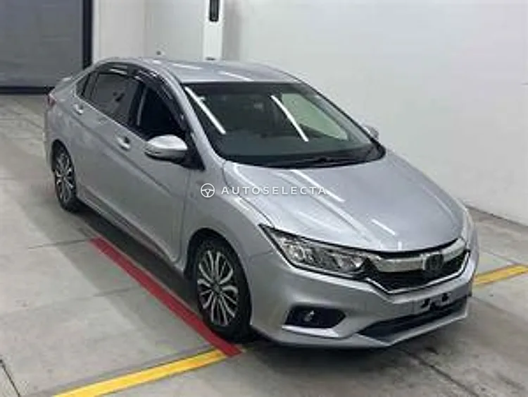 Honda Grace 2019, photo 1 of 1