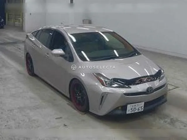 Toyota Prius 2019, auction grade 4.5
