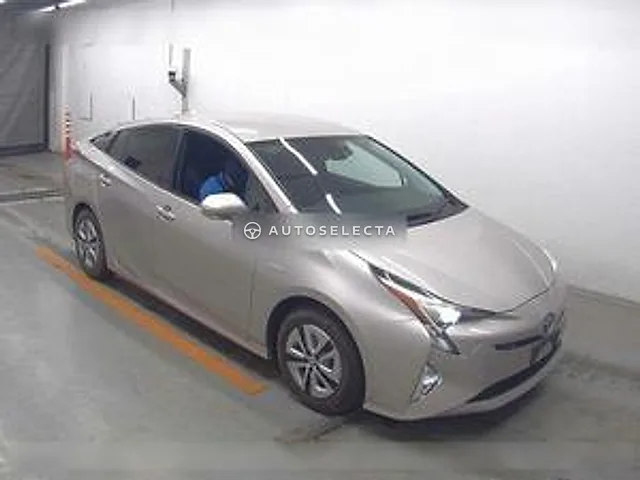 Toyota Prius 2018, auction grade 4.5