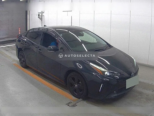 Toyota Prius 2022, auction grade 4