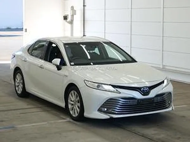 Toyota Camry 2017, auction grade 3.5