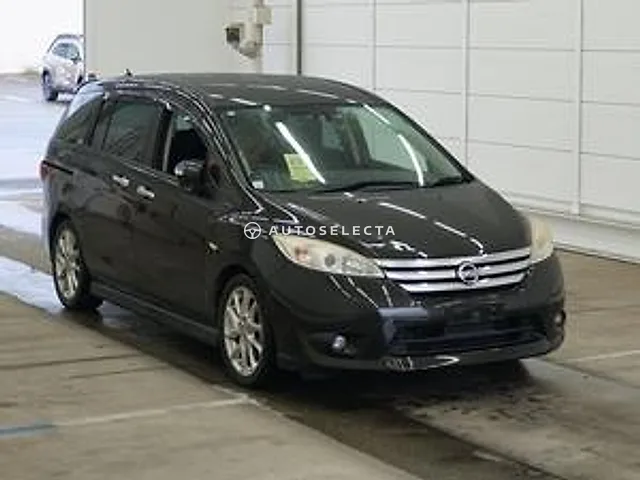 Nissan Lafesta 2012, auction grade 4