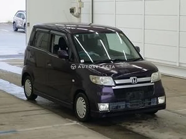 Honda Zest 2006, auction grade RA