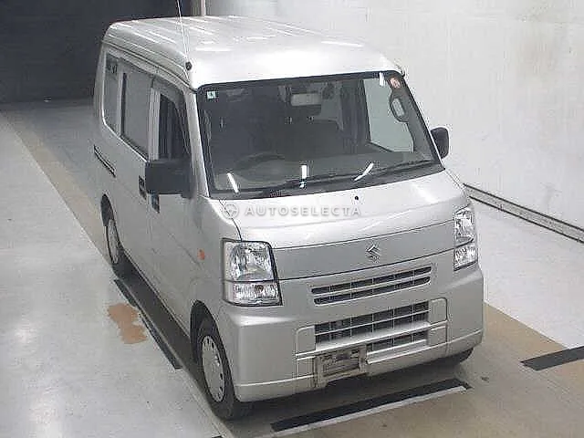 Suzuki Every Van 2009, auction grade 3.5