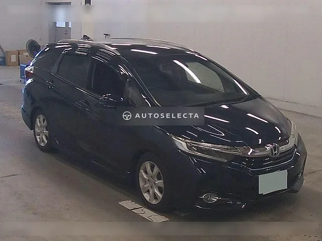 Honda Shuttle 2016, auction grade 4