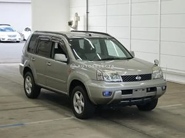 Nissan X-Trail 2002, auction grade 4
