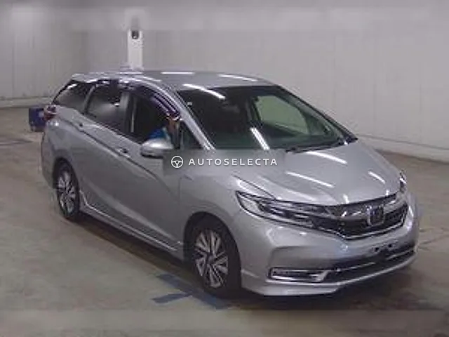 Honda Shuttle 2020, auction grade 3.5