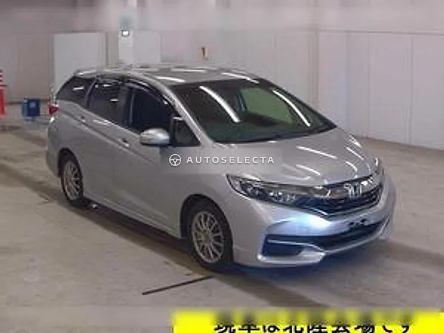 Honda Shuttle 2015, auction grade 3
