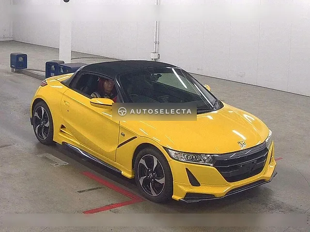 Honda S660 2015, auction grade 4
