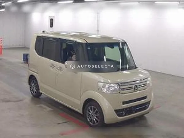 Honda N-BOX 2016, auction grade 4