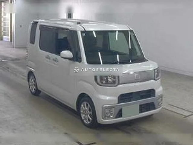 Daihatsu Wake 2016, auction grade 4