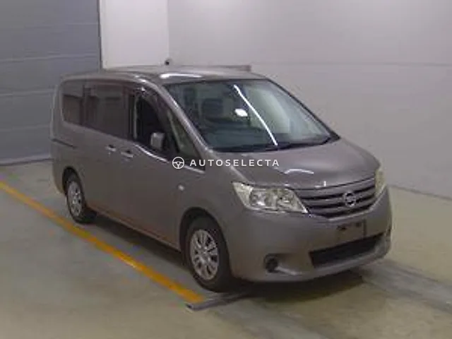 Nissan Serena 2012, auction grade 4