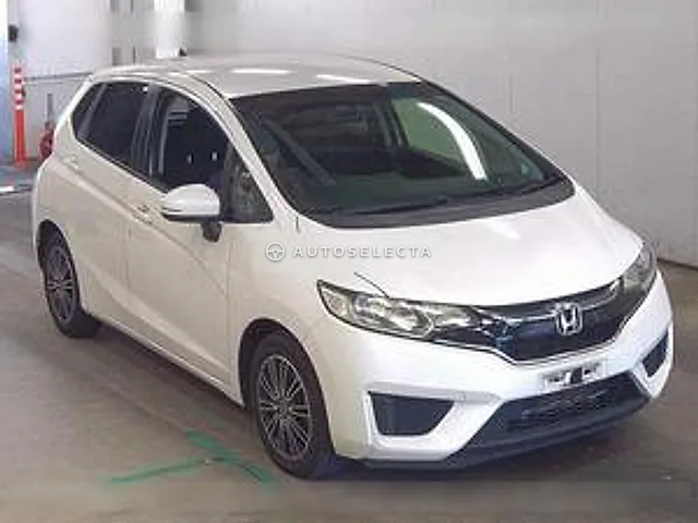 Honda Fit 2016, auction grade 3.5