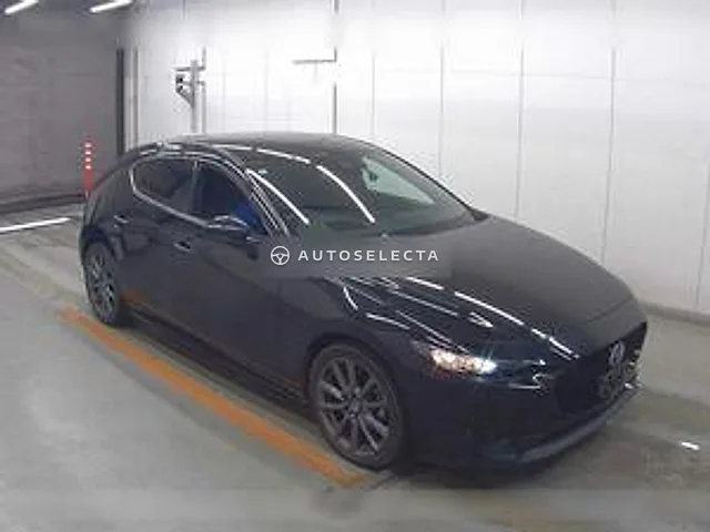 Mazda MAZDA3 Fastback 2021, auction grade 4.5