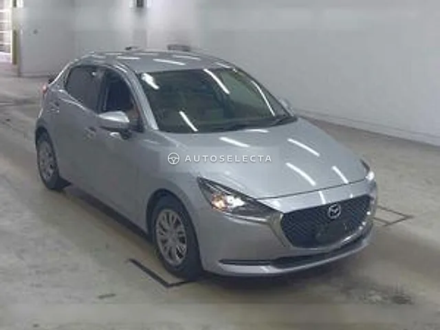Mazda MAZDA2 2022, auction grade R