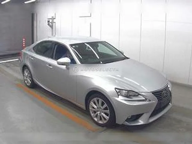 Lexus IS 2016, auction grade R