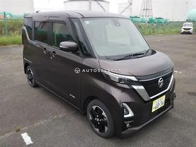 Nissan Roox 2022, auction grade 4