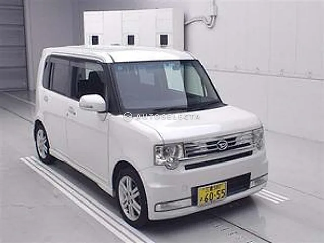 Daihatsu Move Conte 2012, auction grade 3.5
