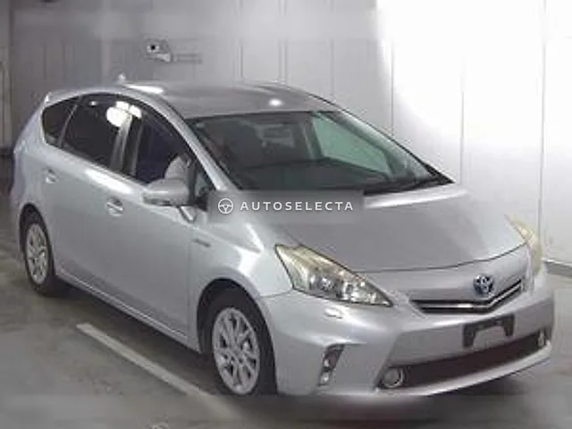 Toyota Prius Alpha 2011, auction grade 3.5