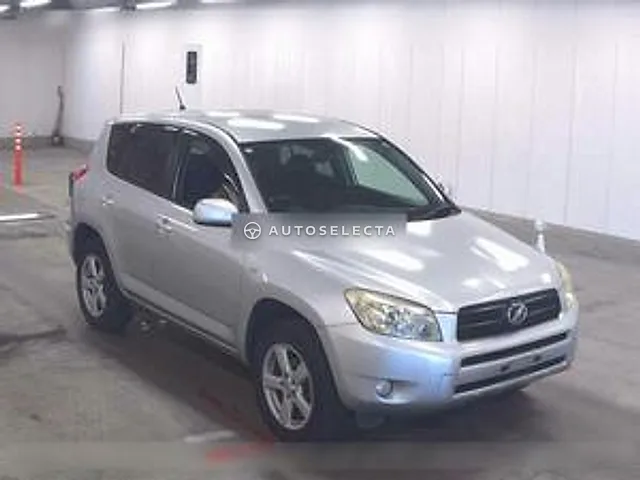 Toyota RAV4 2005, auction grade 3