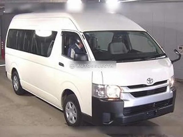 Toyota Hiace Commuter 2021, auction grade 4