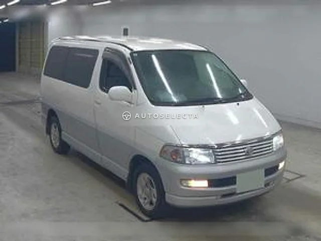 Toyota Hiace Regius 1999, auction grade 3