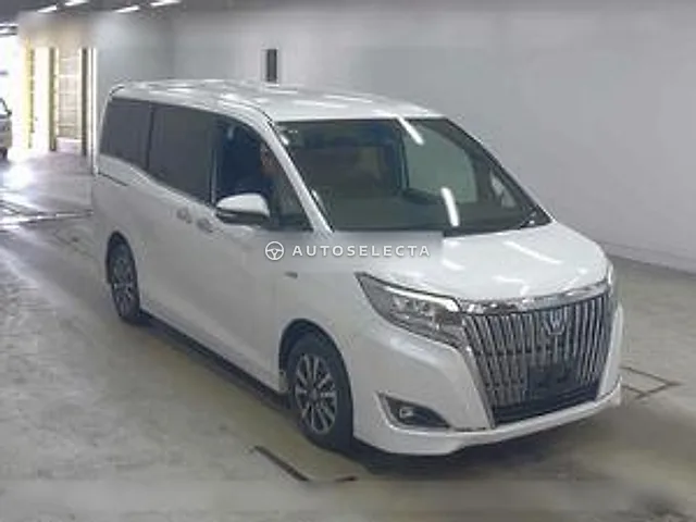 Toyota Esquire 2017, auction grade 3