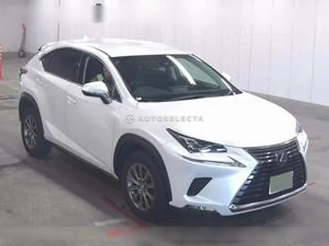Lexus NX 2018, auction grade 3.5