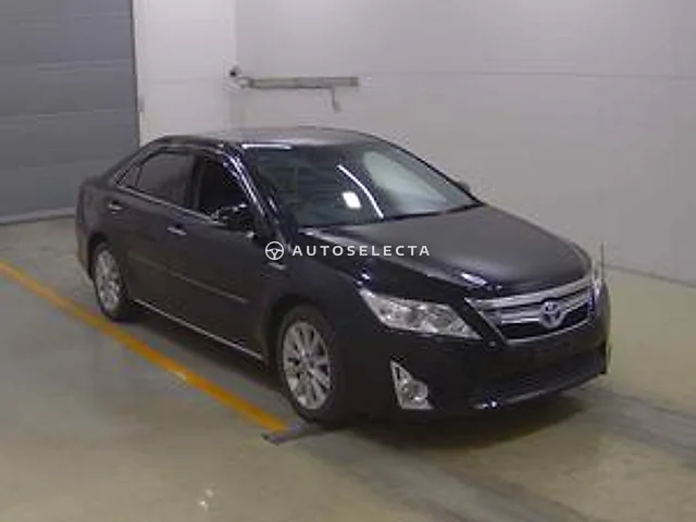 Toyota Camry 2014, auction grade 3.5