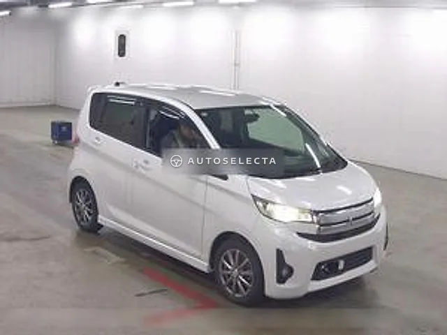 Mitsubishi eK Custom 2013, auction grade 3