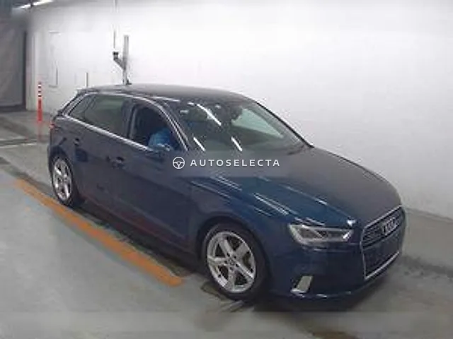 Audi A3 2017, auction grade 4