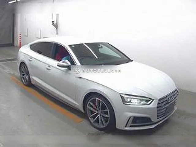 Audi S5 Sportback 2019, auction grade 4.5