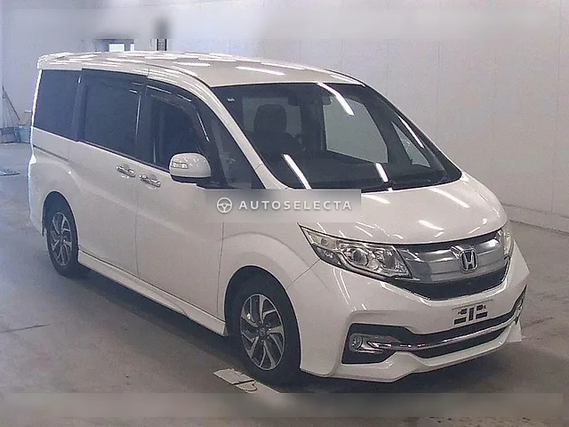 Honda Stepwgn Spada 2016, auction grade 4