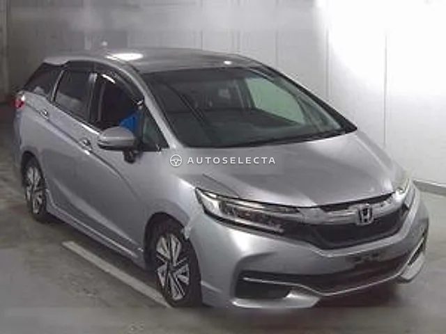 Honda Shuttle 2017, auction grade R