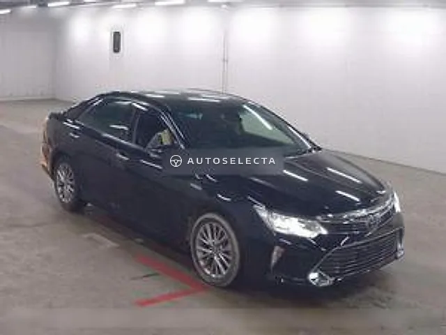Toyota Camry 2015, auction grade 4