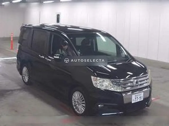 Honda Stepwgn Spada 2011, auction grade 4.5