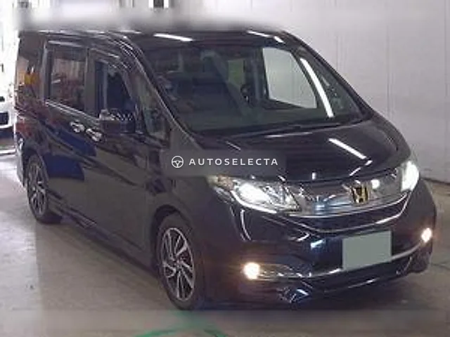 Honda Stepwgn Spada 2016, auction grade 4