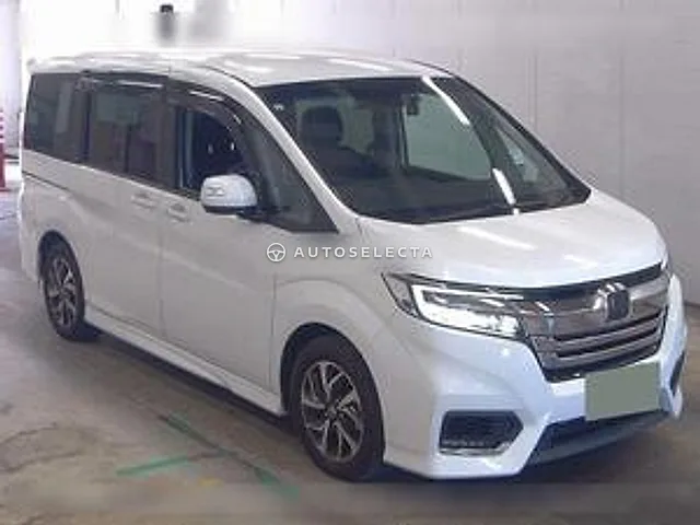Honda Stepwgn Spada 2021, auction grade R