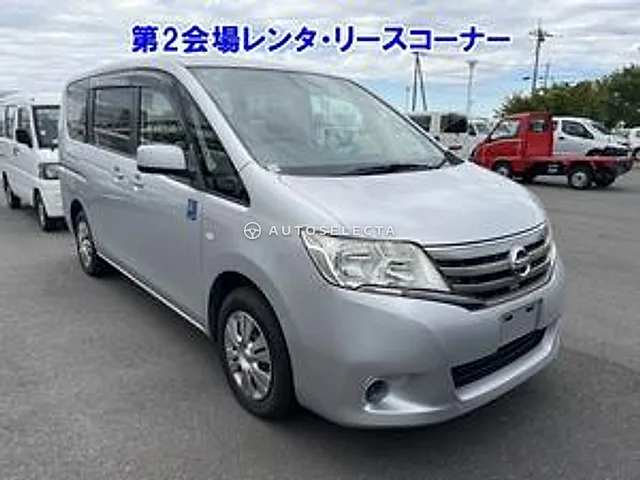 Nissan Serena 2013, auction grade 3.5