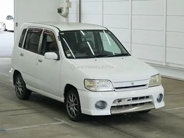 Nissan Cube 2001, auction grade 3