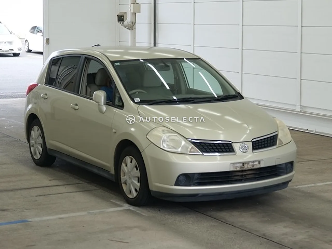 Nissan Tiida 2005, photo 1 of 1