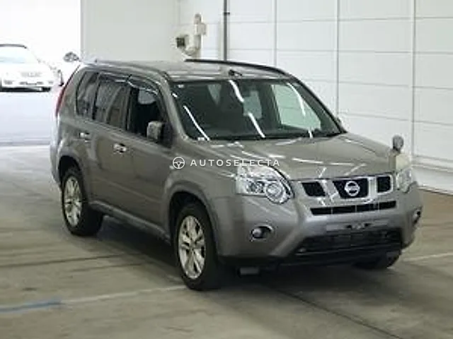 Nissan X-Trail 2015, auction grade 3.5