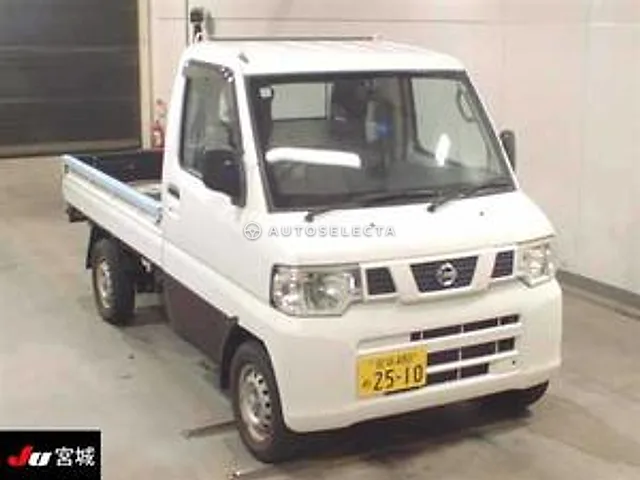 Nissan Clipper 2013, auction grade 3.5