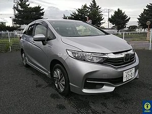 Honda Shuttle 2019, auction grade R