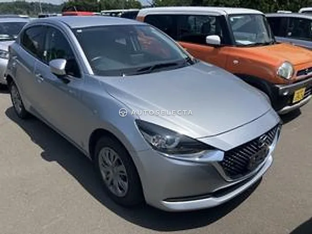 Mazda MAZDA2 2023, auction grade 4