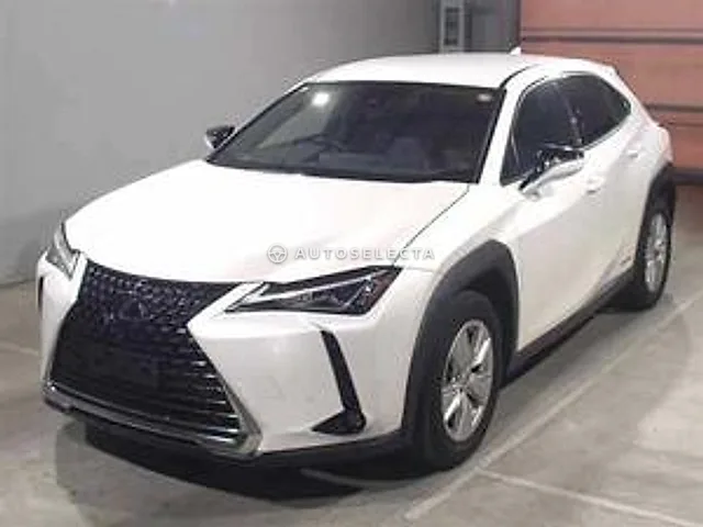 Lexus UX 2019, auction grade 3.5