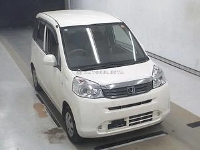 Honda Life 2011, auction grade 3.5