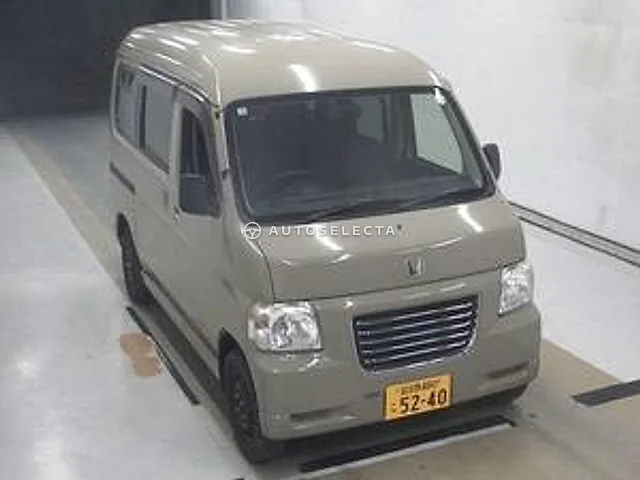 Honda Vamos Hobio 2013, auction grade 1